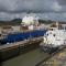 Die Panamax Schiffe sind schon groß Länge > 200m