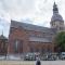 ..imposanten Kirchen...