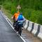 ...auch diese Fahrradfahrer stellen sich der Herausforderung...der Baikal wird immer mehr ein Touristenmagnet...