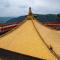 ..und einem goldenen Dach.....insgesamt 220.000 m2 umfasst die Anlage....