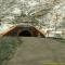 ..dann erreichen wir den Tunnel auf über 3.600 m...und der ist sehr eng...