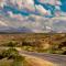 ..die Landschaft ist Klasse..im Gegnsatz zur Strasse...