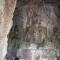 ..in den Grotten gibt es 100.000 aus dem Stein geschlagene Buddhas...