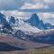 ..und haben Glück den Tombstone Mountain zu sehen....