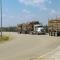 ..aber auch hier gibt es Holzindustrie...das sind LKW's......