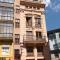 ...in der Mitte mit 1,07m das ehemals schmälste Haus Spanienes...