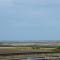 .am Horizont liegt das Dombass Gebiet....